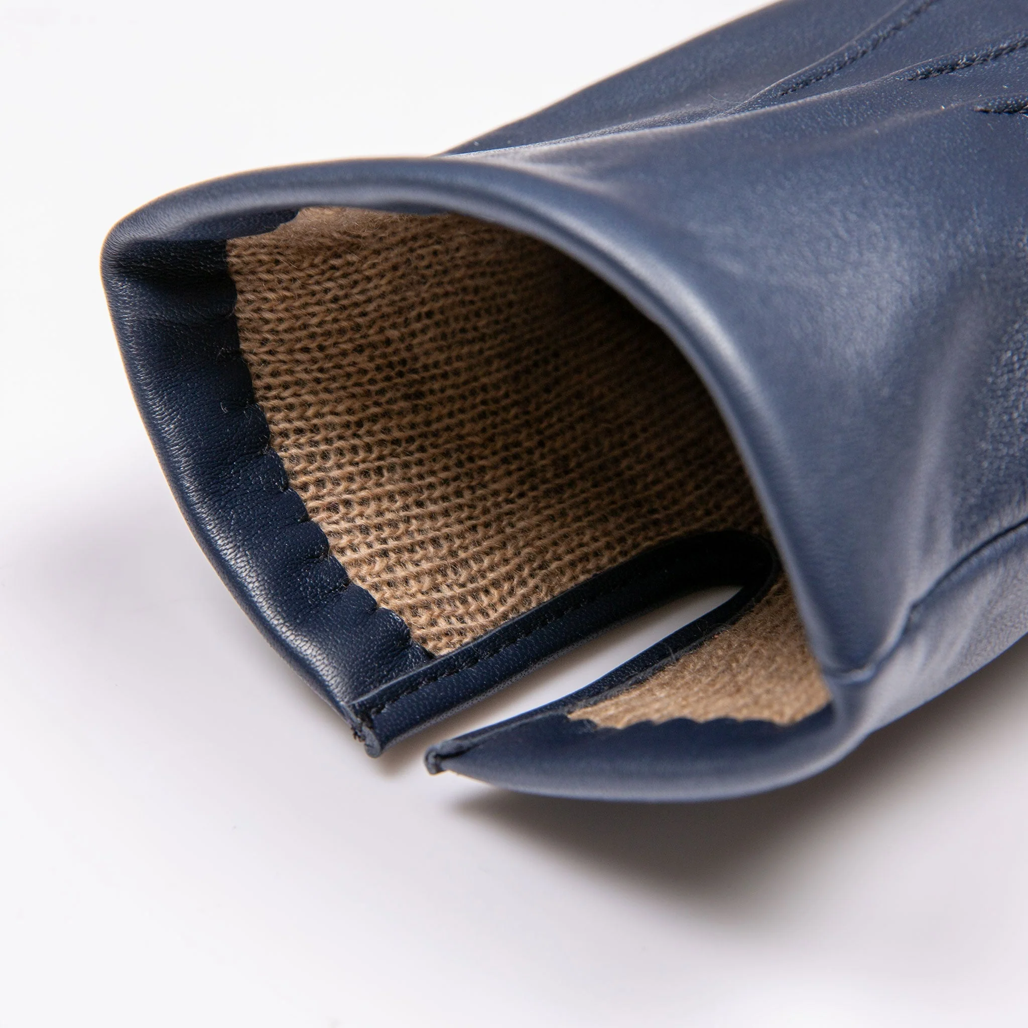 Men's Three-Point Cashmere-Lined Leather Gloves - Image 45